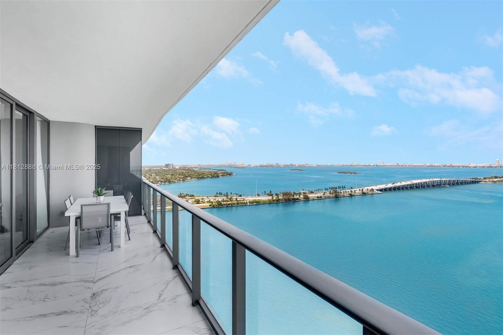 3131 NE 7th Ave # 2503