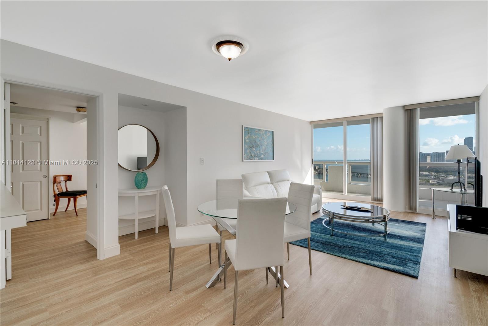 1717 N Bayshore Dr # 3753 Unit: A-3753
