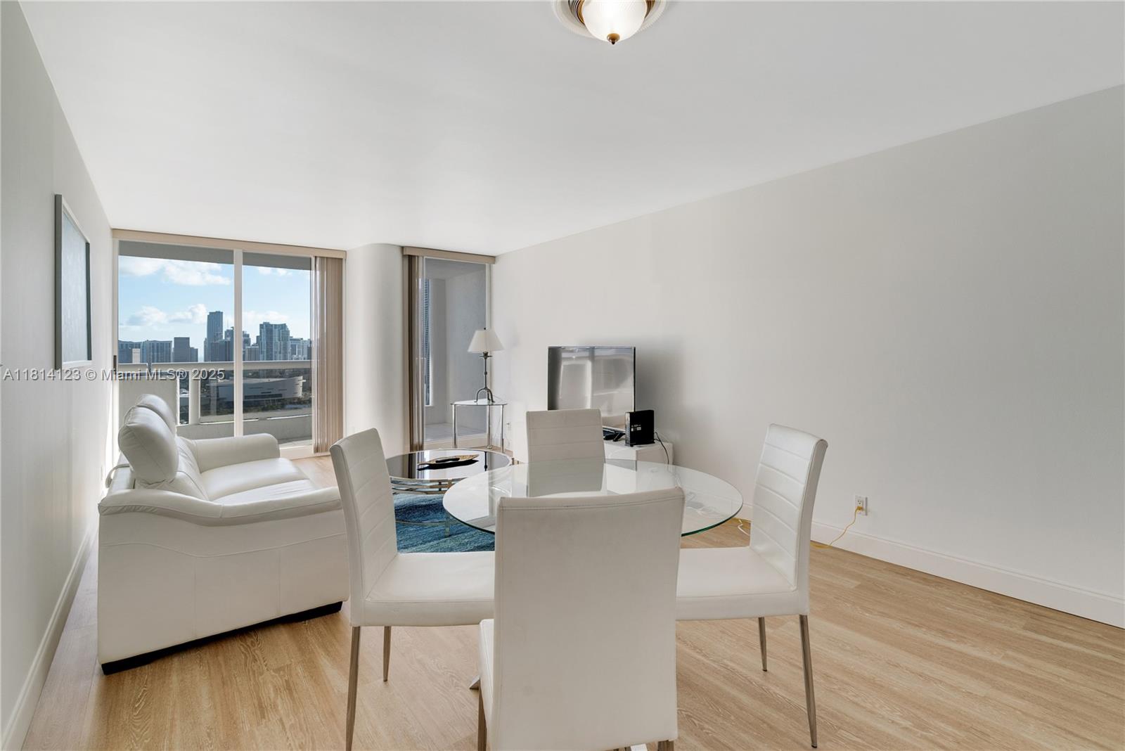 1717 N Bayshore Dr # 3753 Unit: A-3753