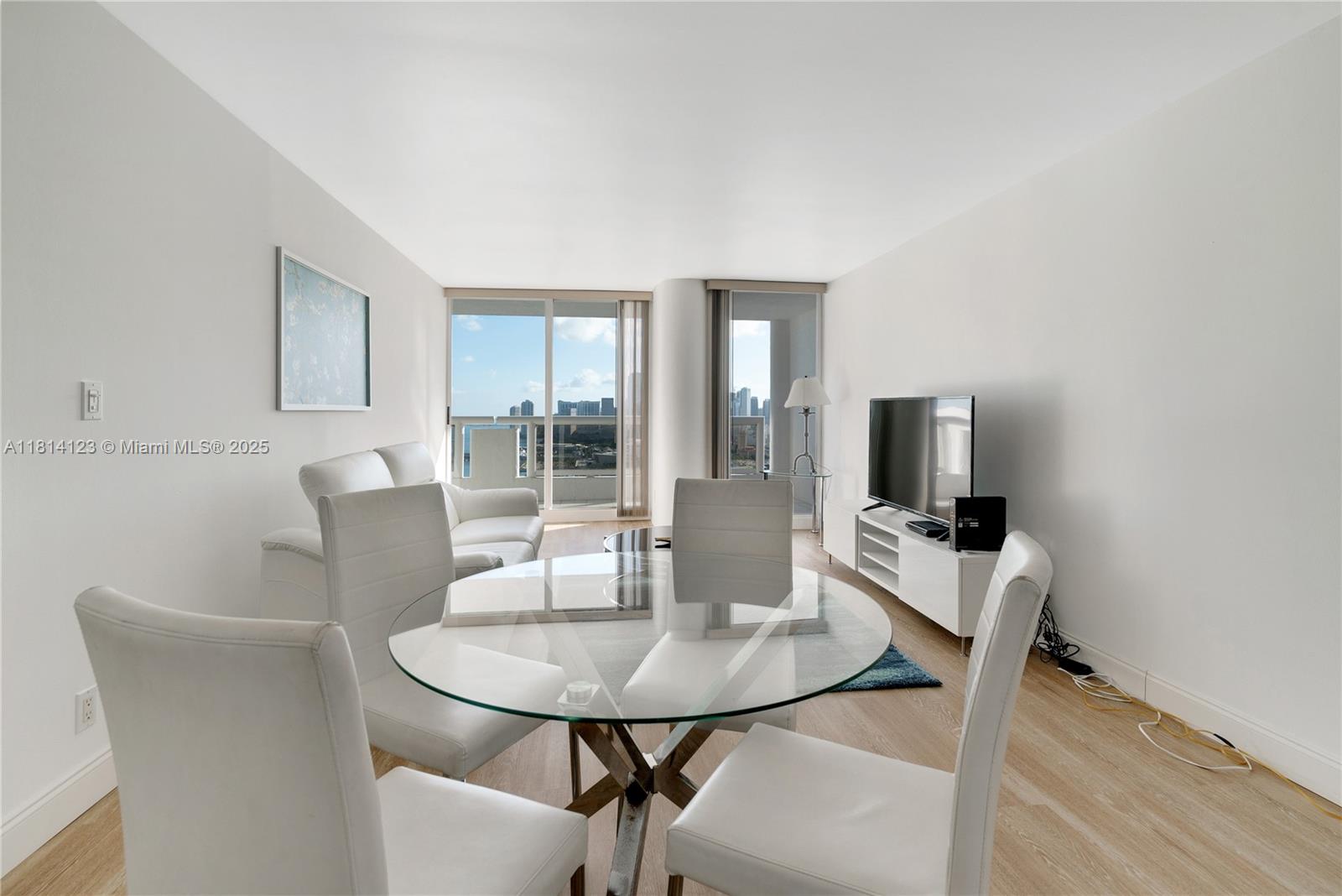 1717 N Bayshore Dr # 3753 Unit: A-3753