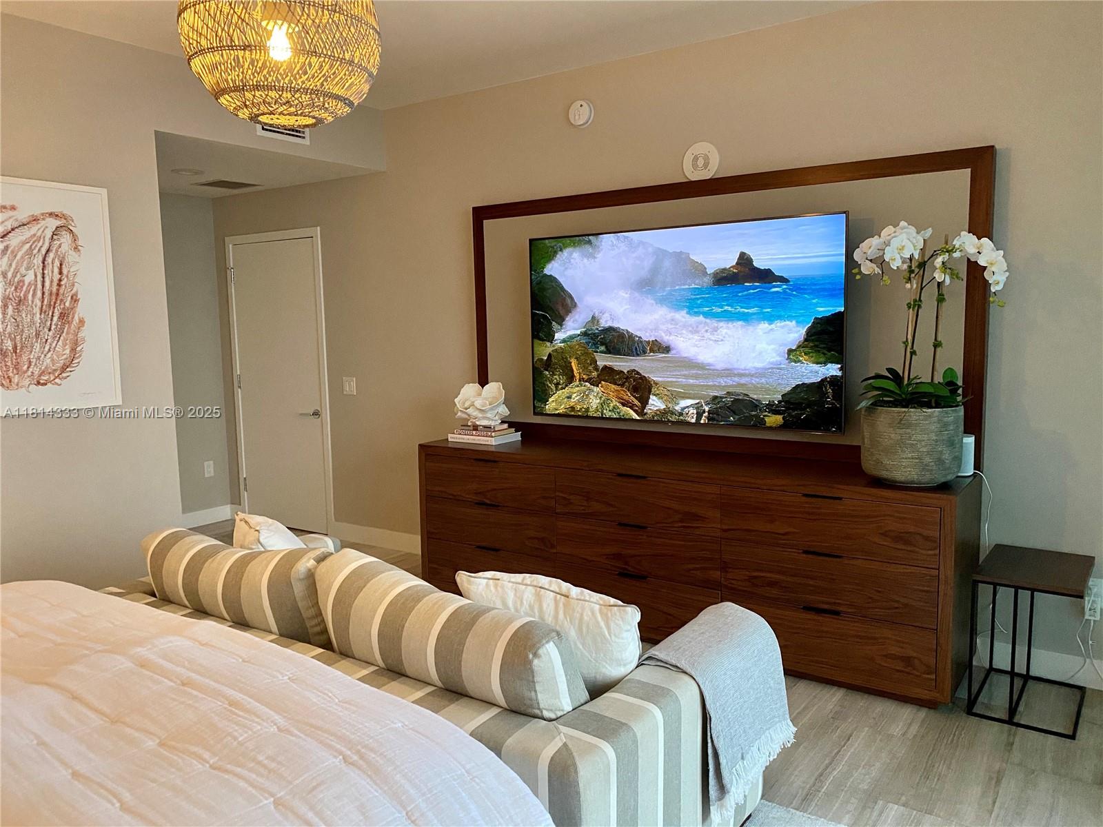 350 Ocean Dr # 1204N