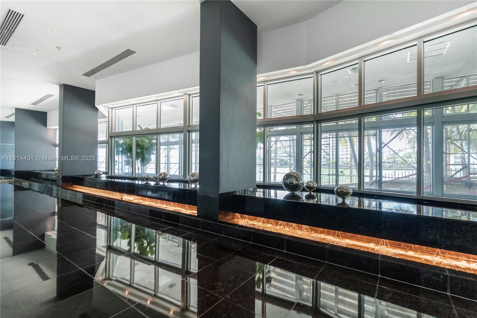 335 S Biscayne Blvd # 3207