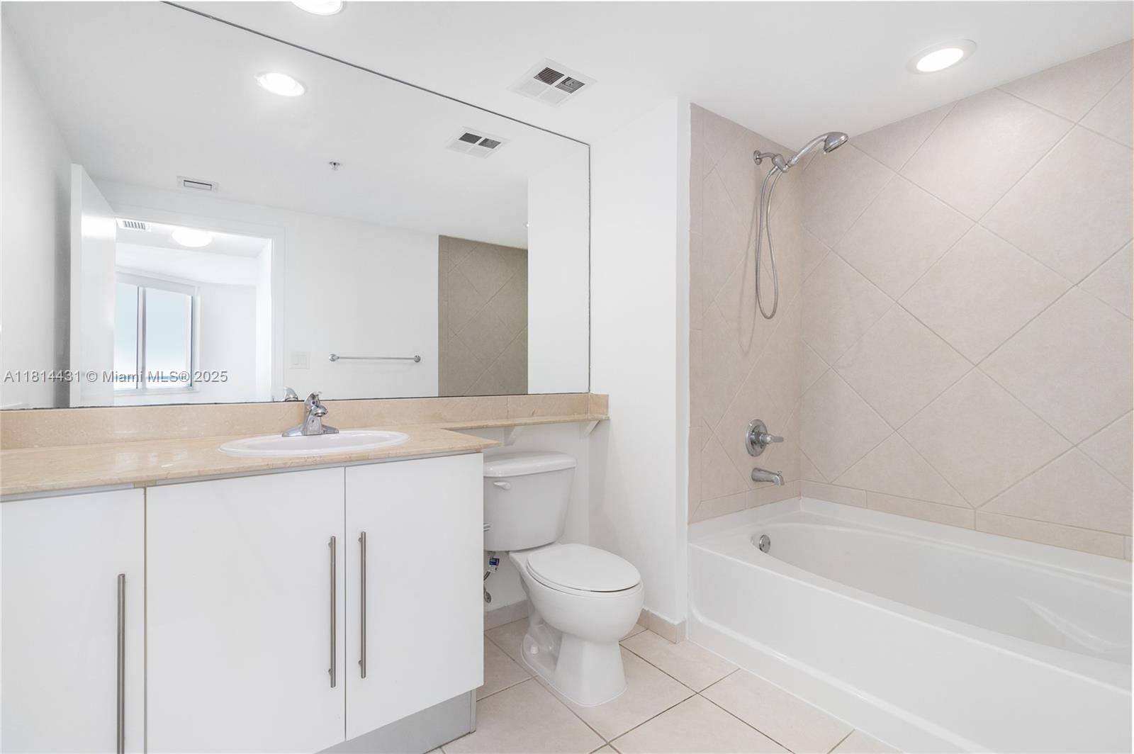 335 S Biscayne Blvd # 3207