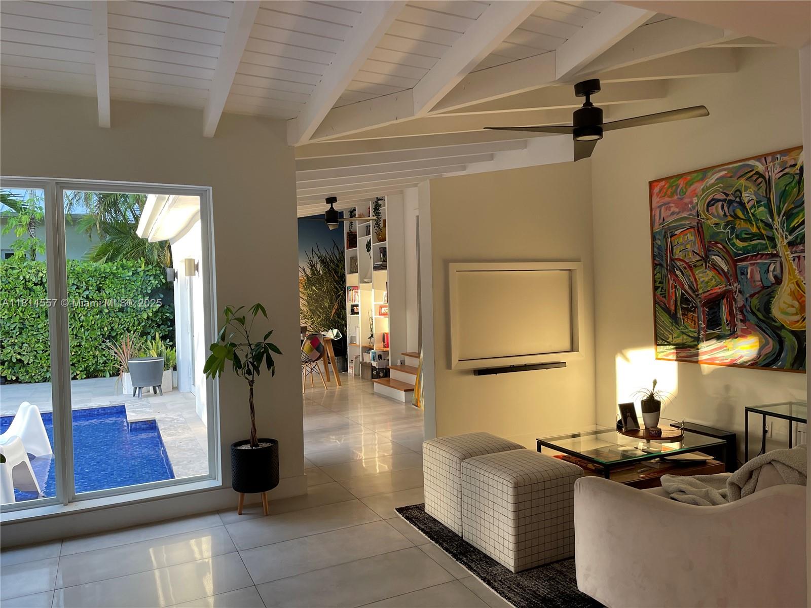 5775 SW 80th St # 5775