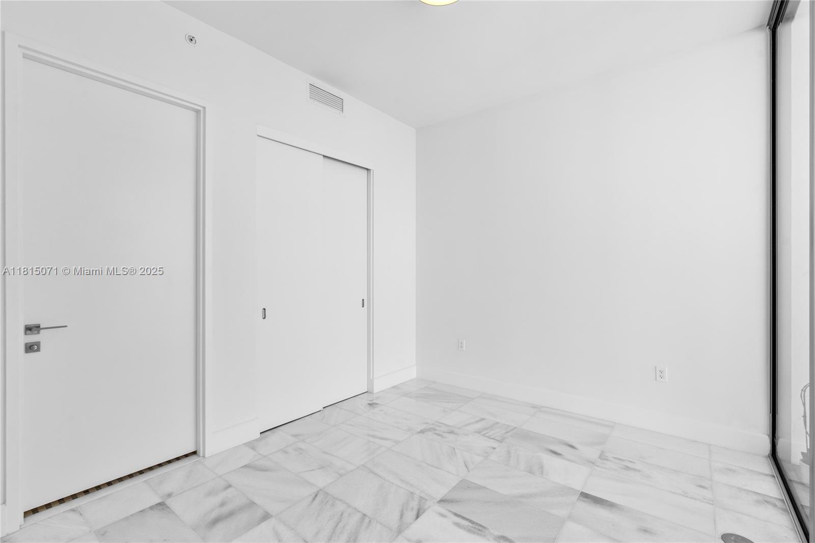 700 NE 26th Ter # 1106