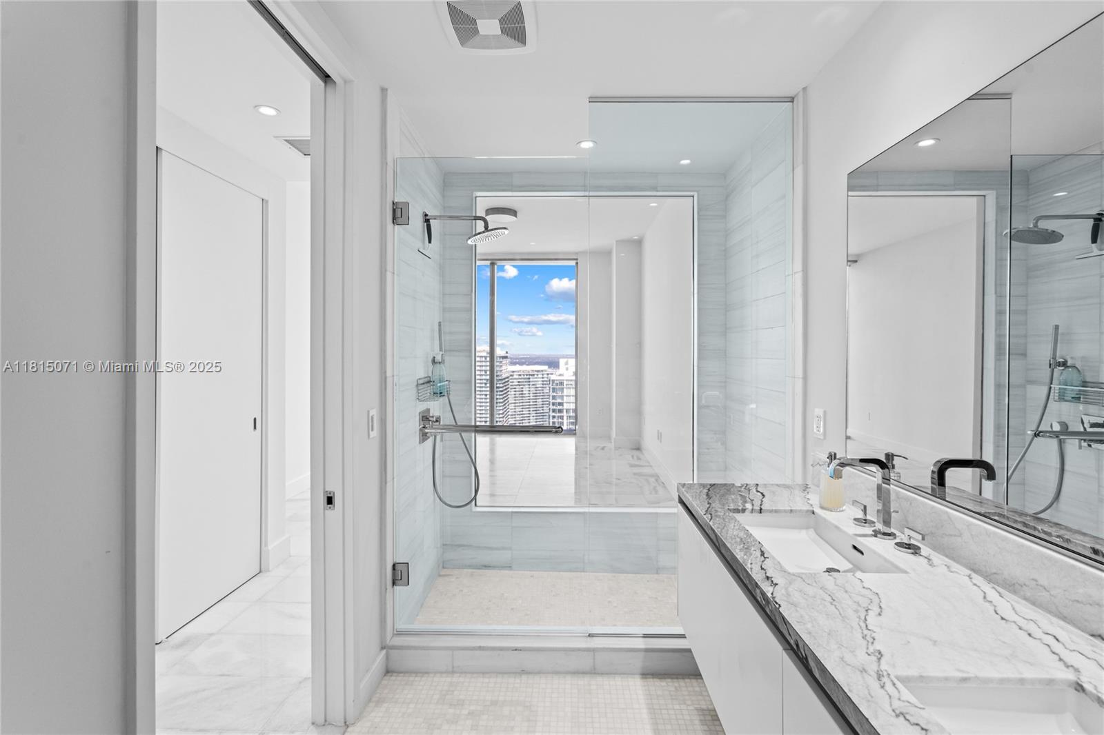 700 NE 26th Ter # 1106