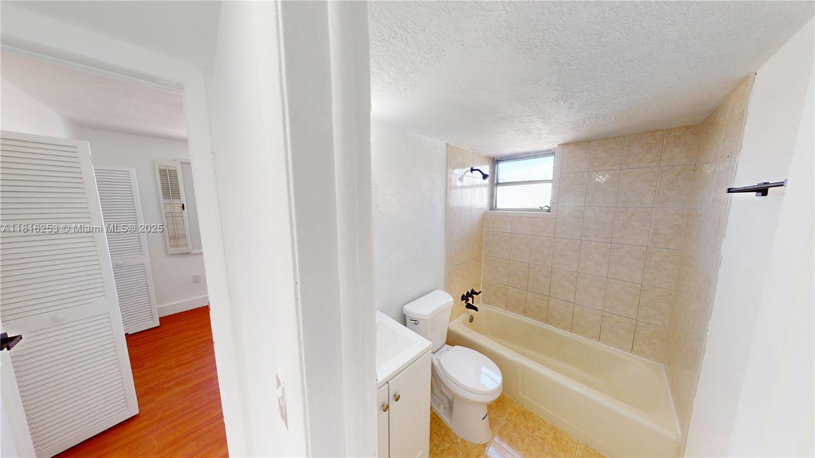 677 SW 9th Ave # 309