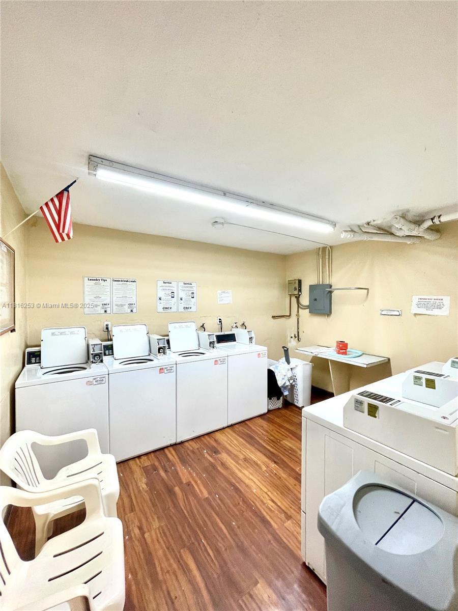 677 SW 9th Ave # 309