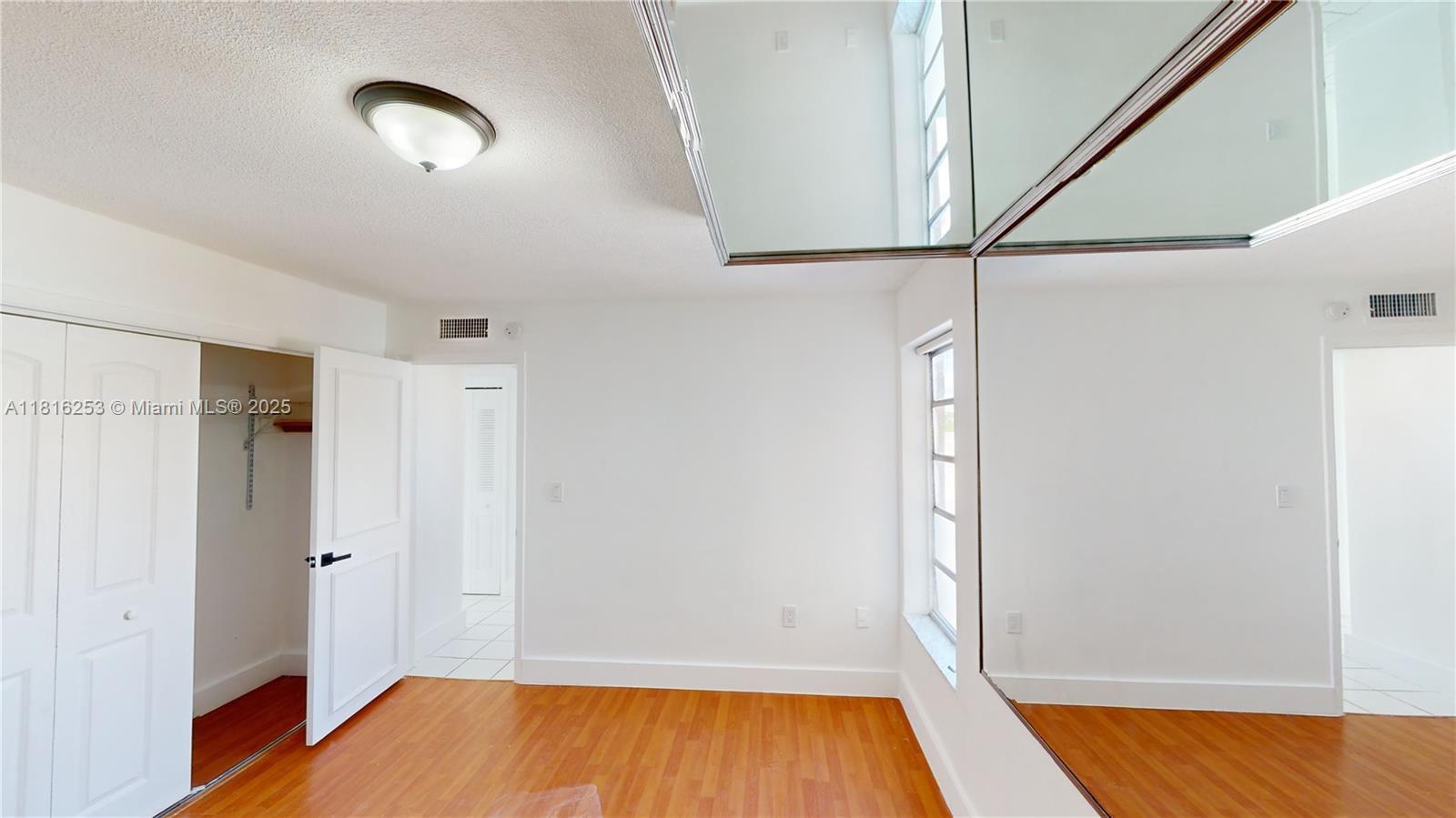 677 SW 9th Ave # 309