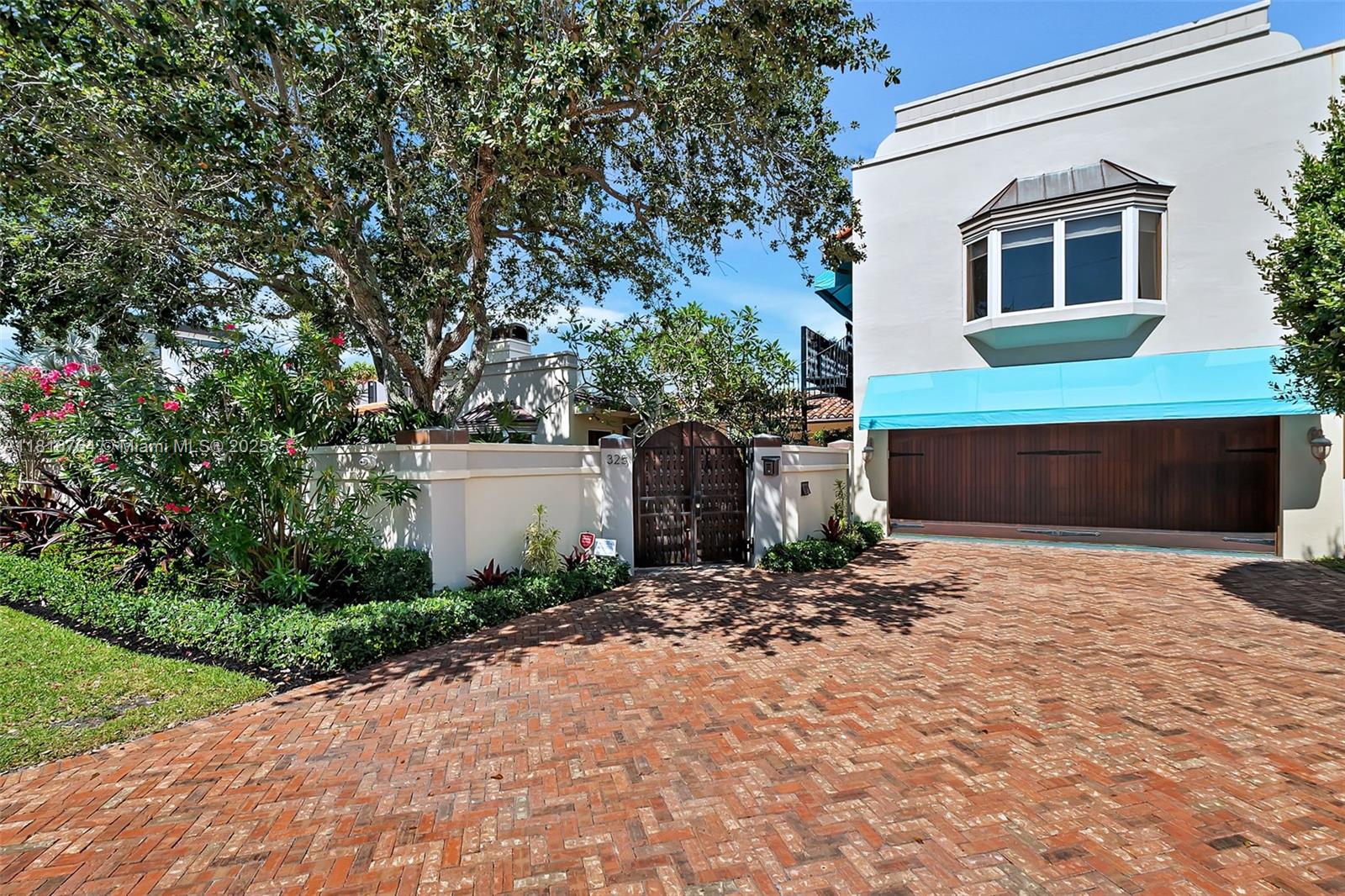 325 Bontona Ave