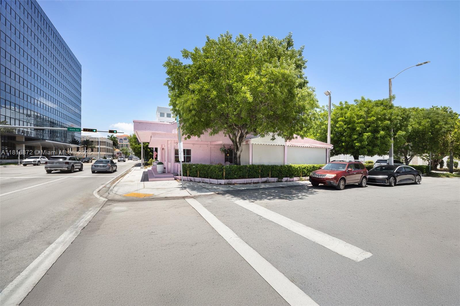 2345 SW 37th Ave