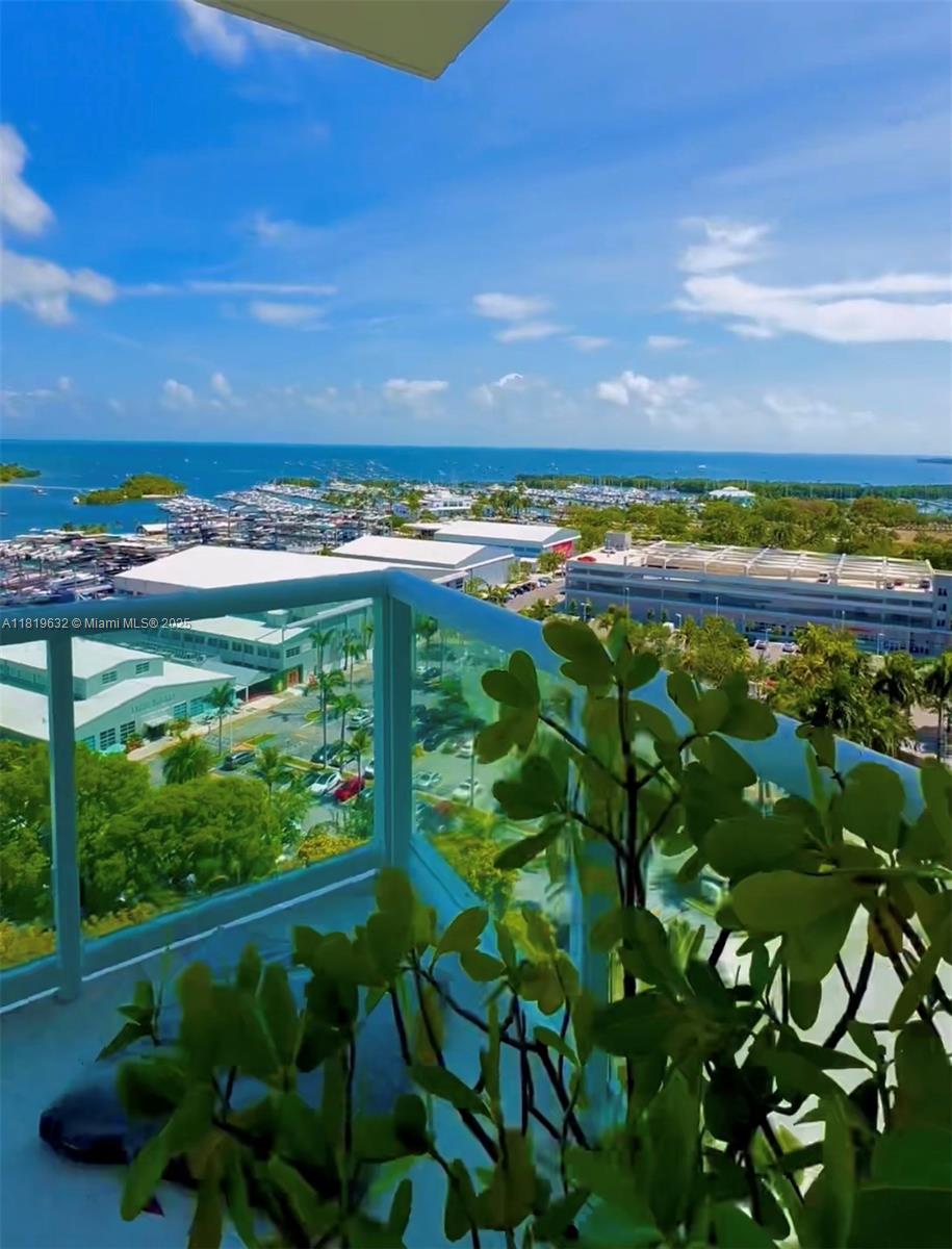 2645 S Bayshore Dr # 1403