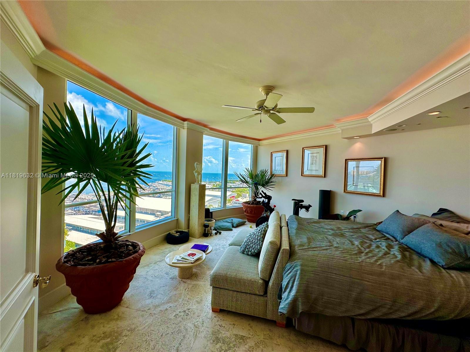 2645 S Bayshore Dr # 1403