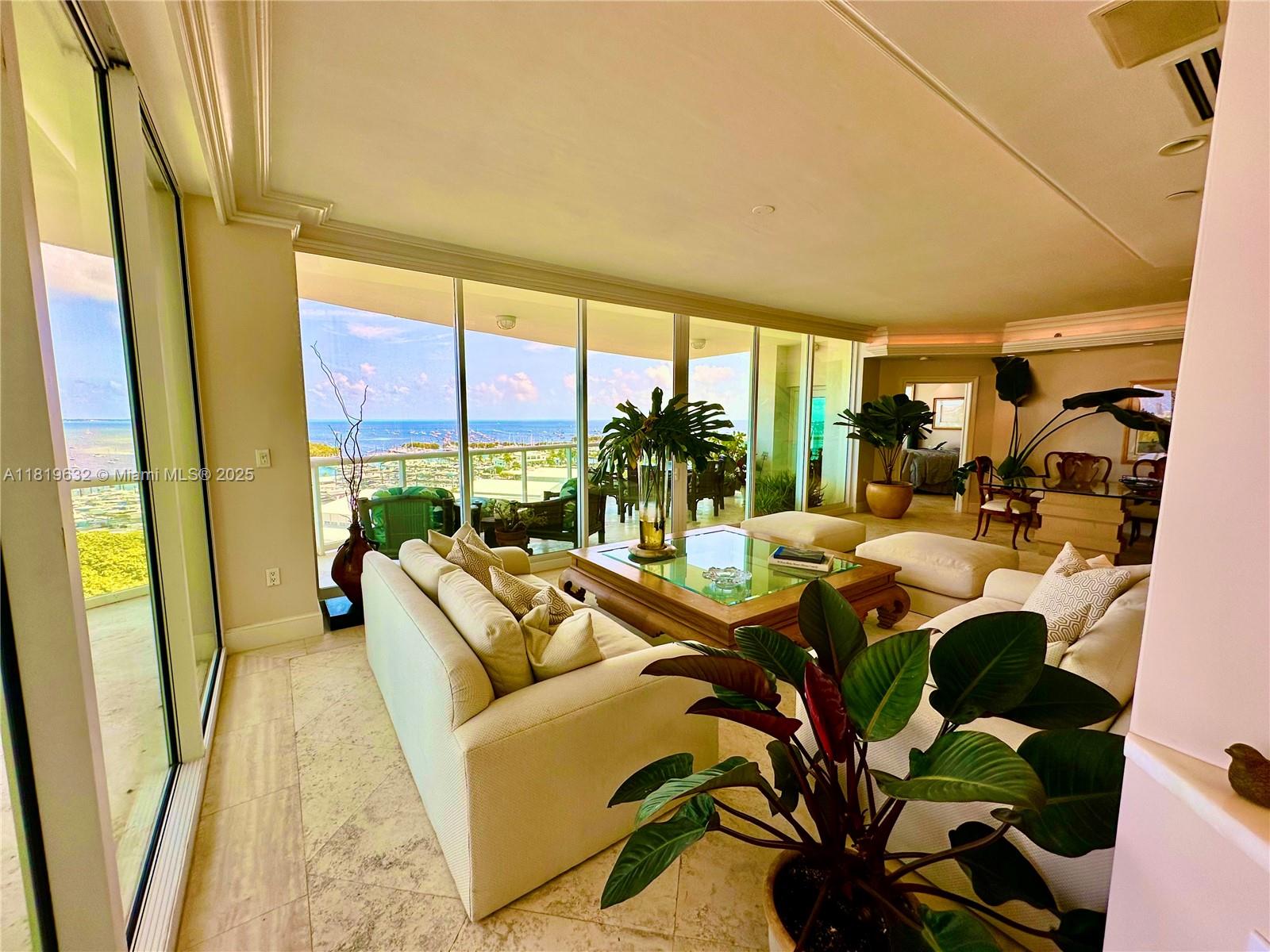 2645 S Bayshore Dr # 1403