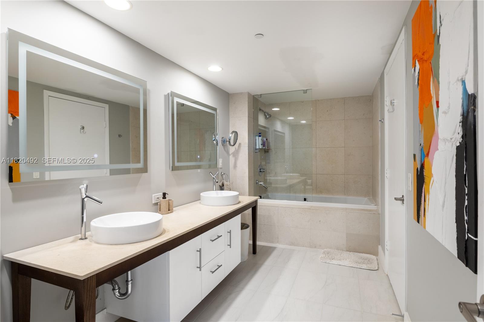 465 Brickell Ave # 417