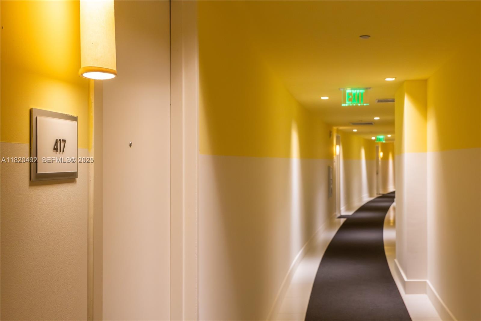 465 Brickell Ave # 417