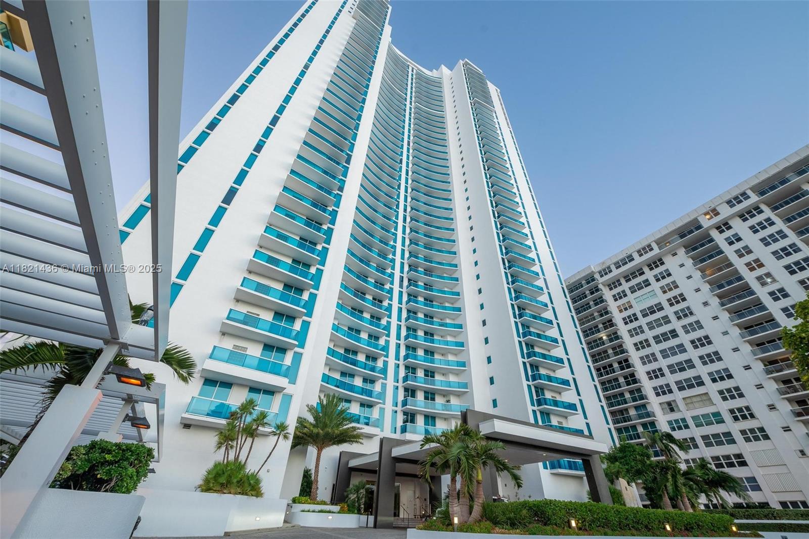 2711 S Ocean Dr # 1202