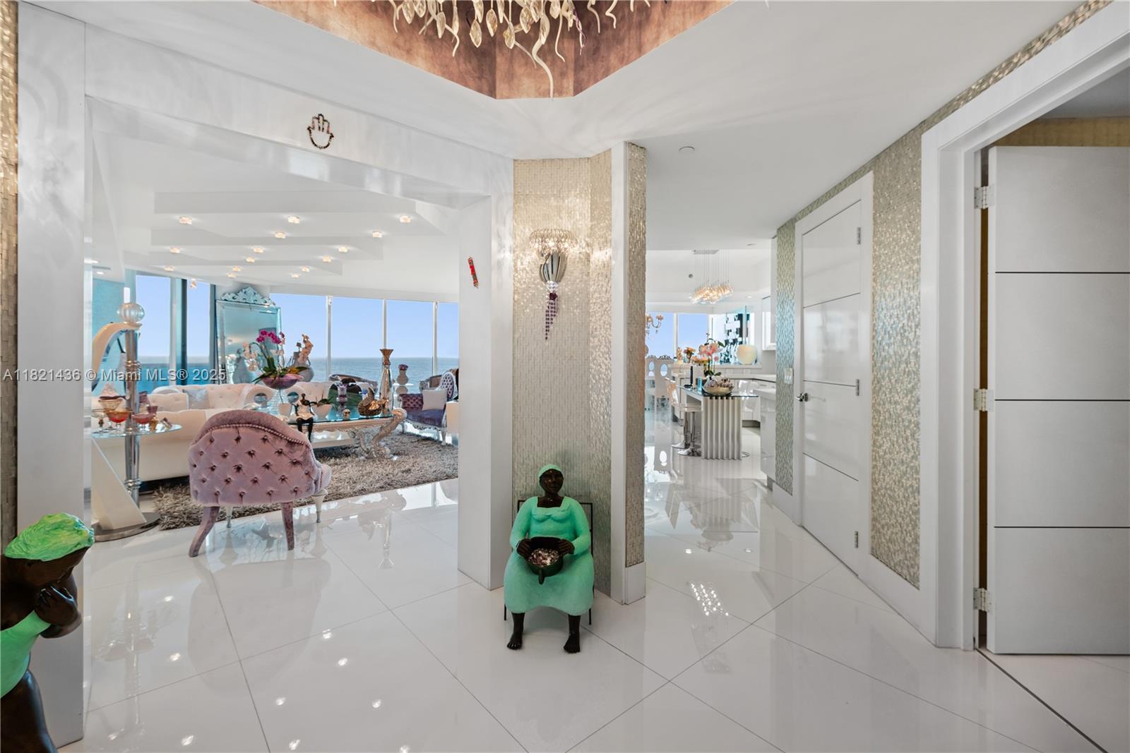 2711 S Ocean Dr # 1202