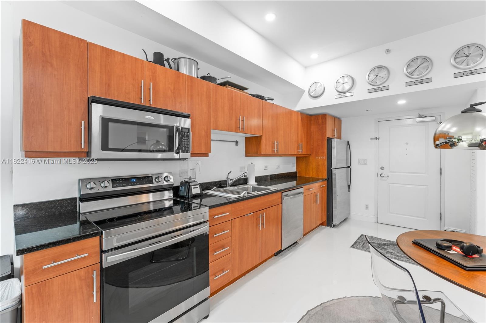 111 E Flagler St # 603