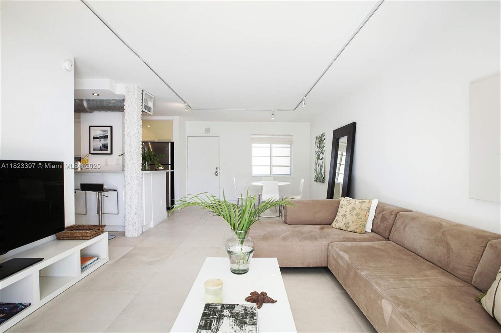 201 Jefferson Ave # 2E