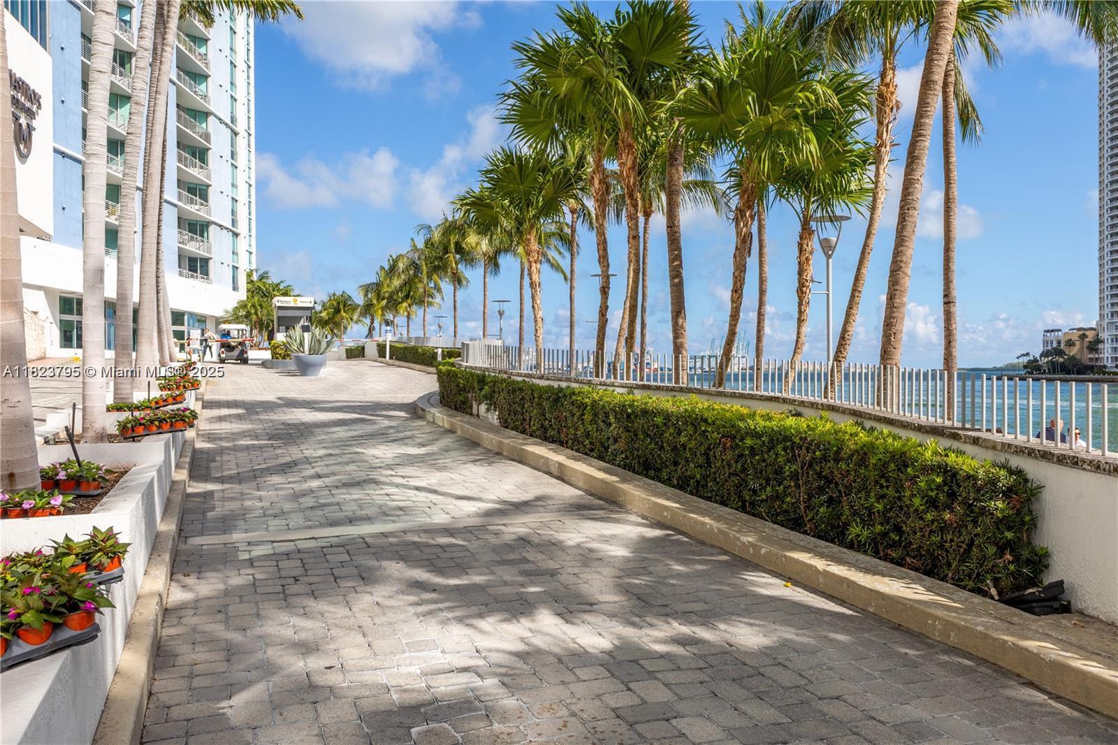 335 S Biscayne # 2309