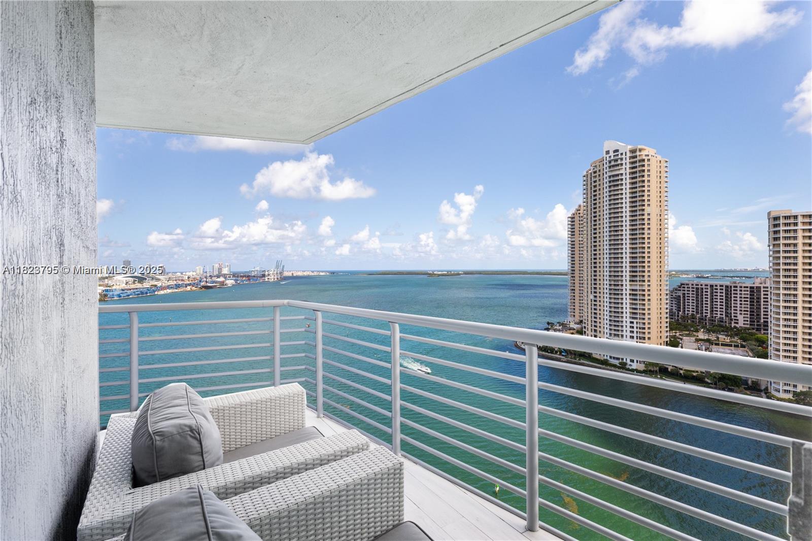 335 S Biscayne # 2309