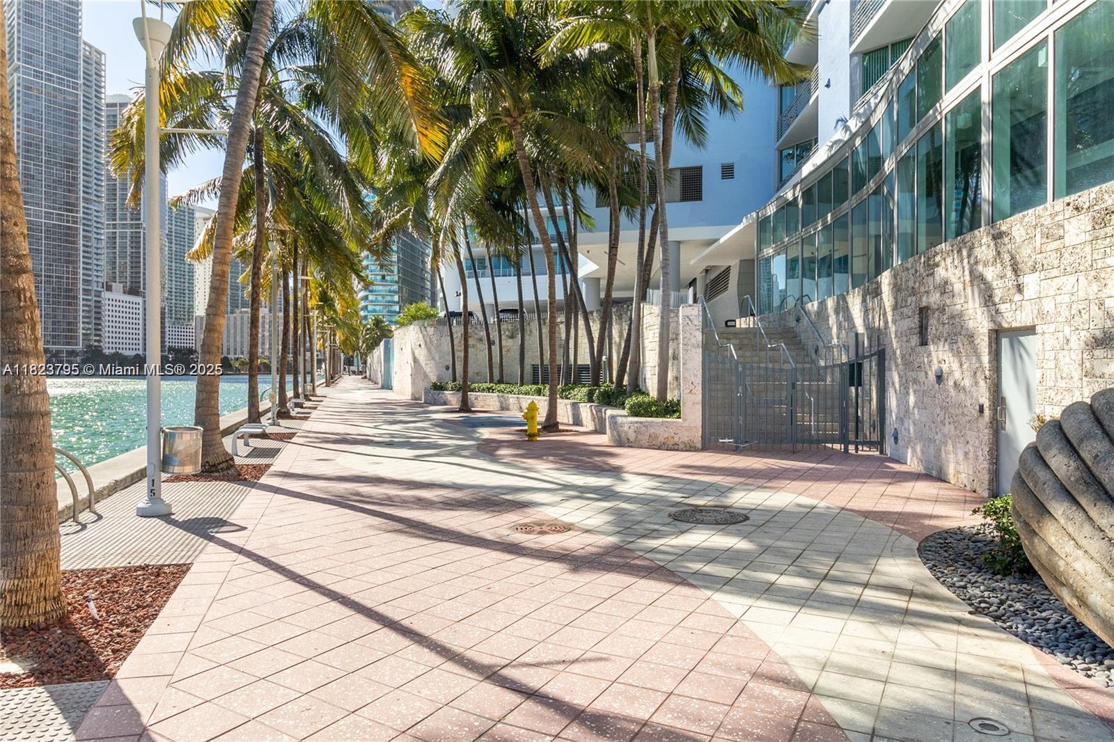 335 S Biscayne # 2309