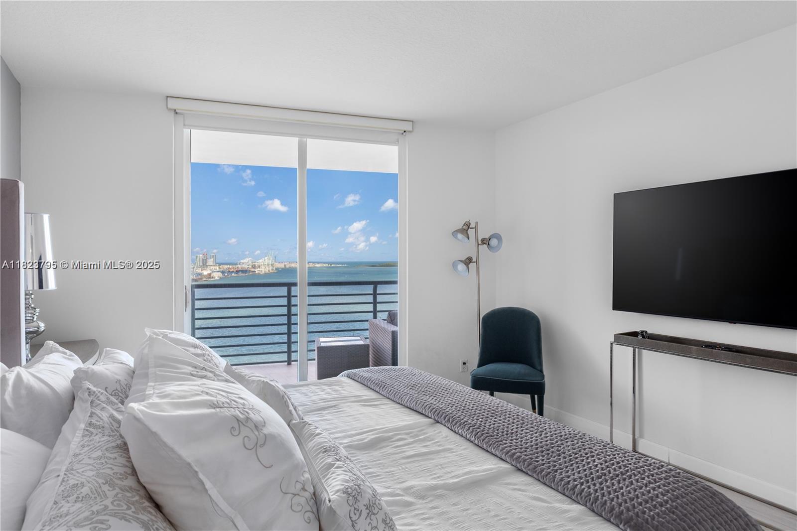 335 S Biscayne # 2309
