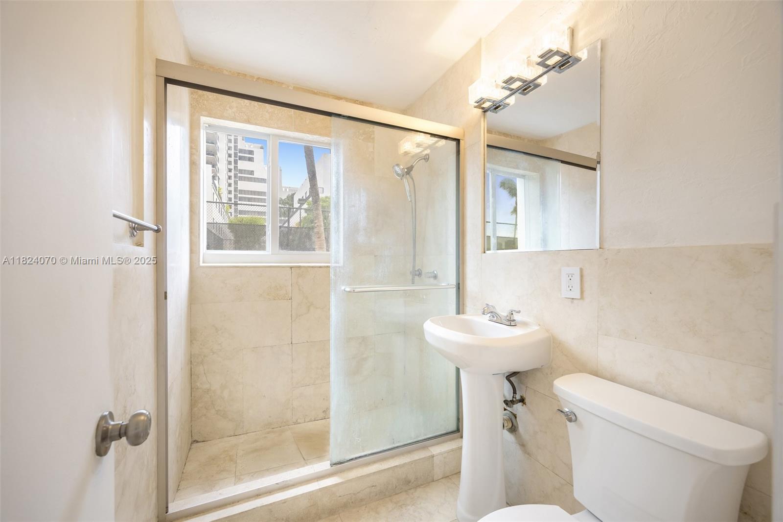 1100 Venetian Way # 1D