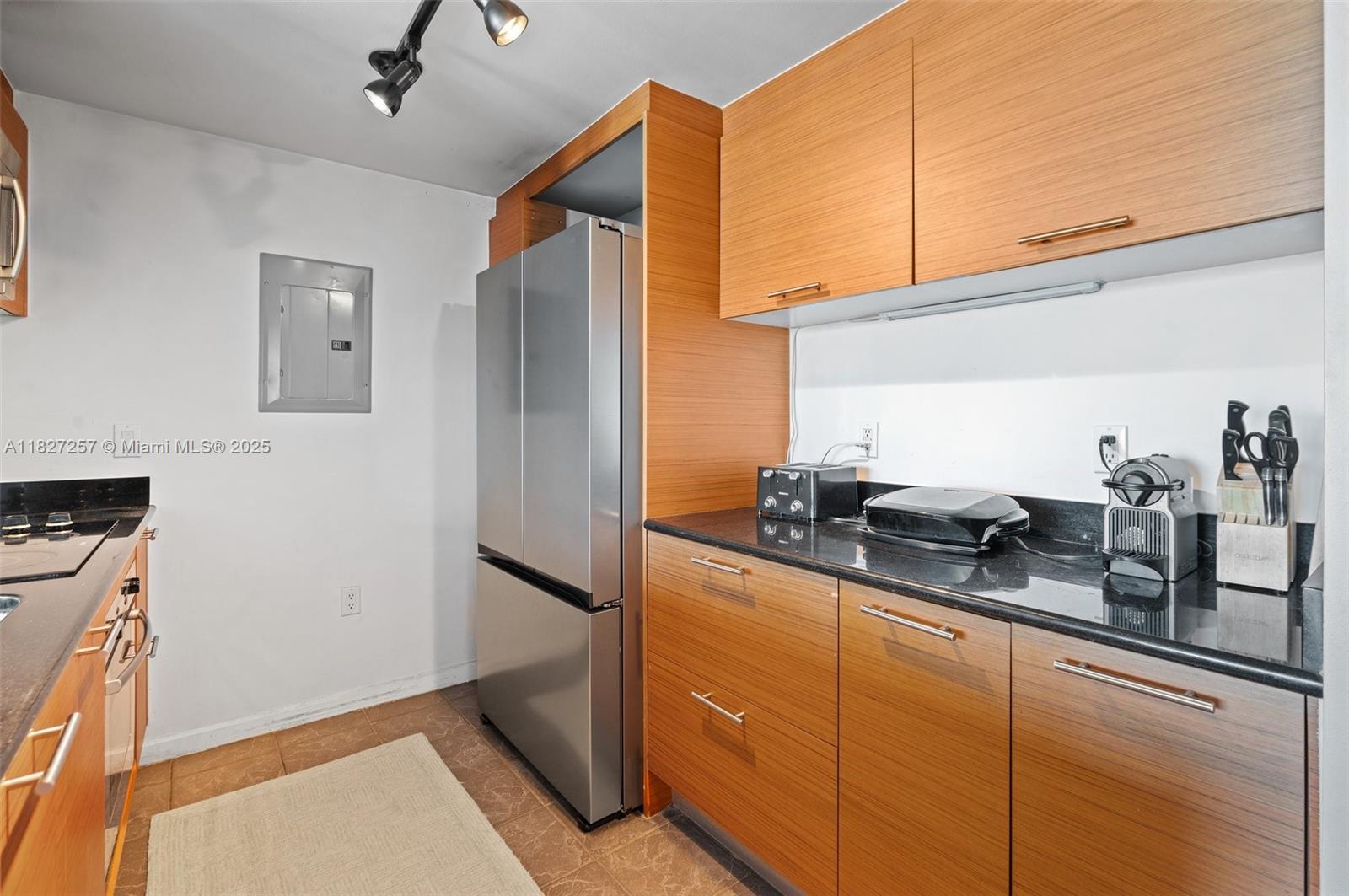 50 Biscayne Blvd # 3605
