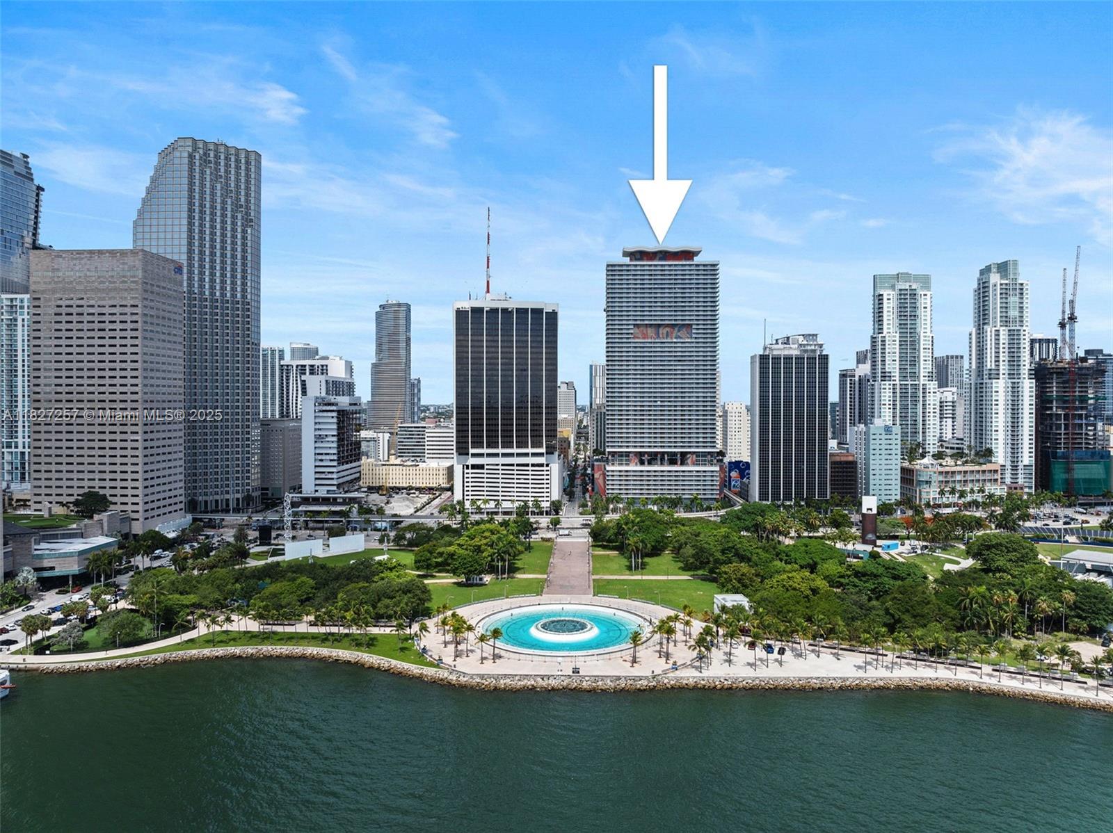 50 Biscayne Blvd # 3605
