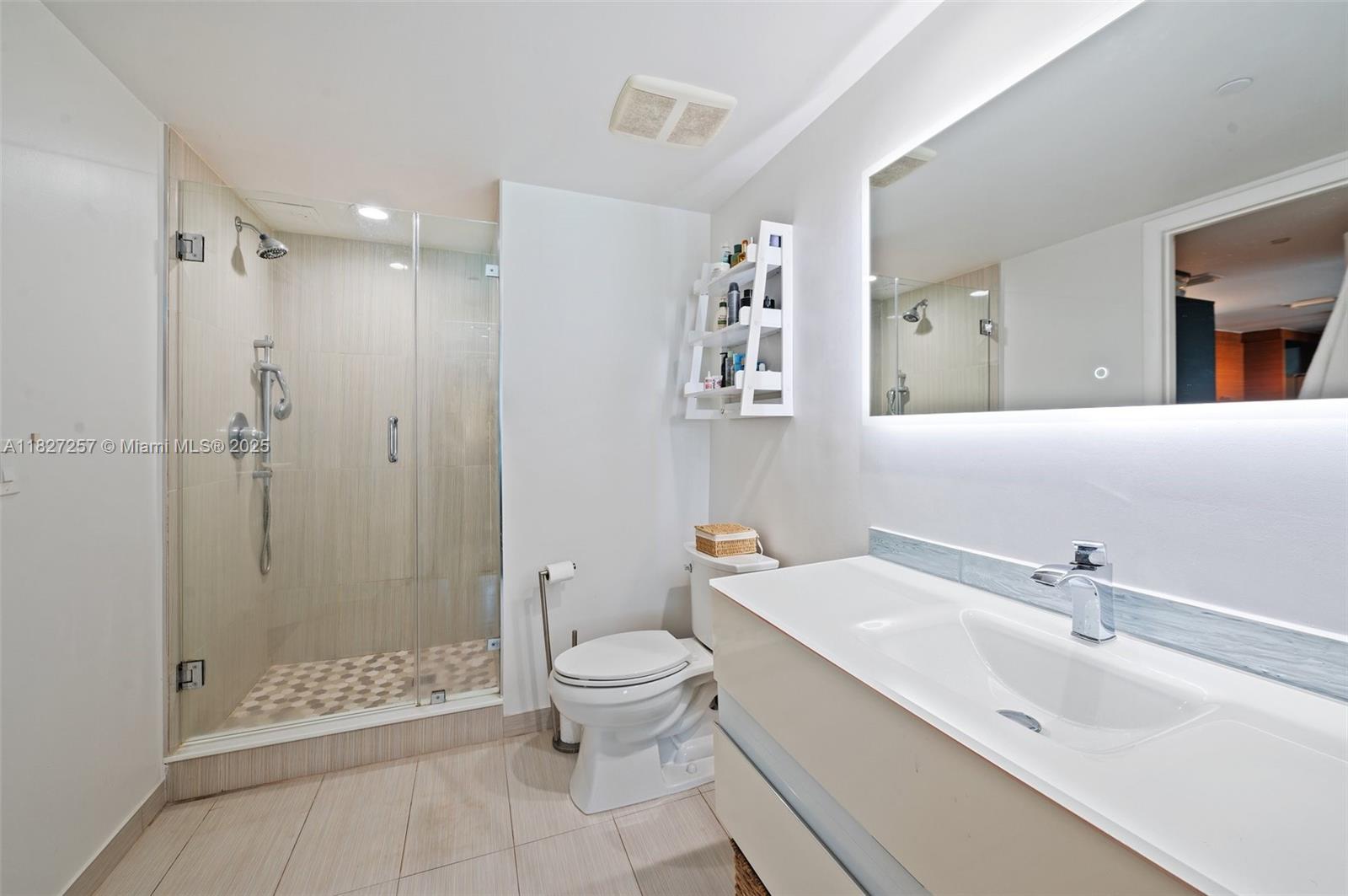 50 Biscayne Blvd # 3605