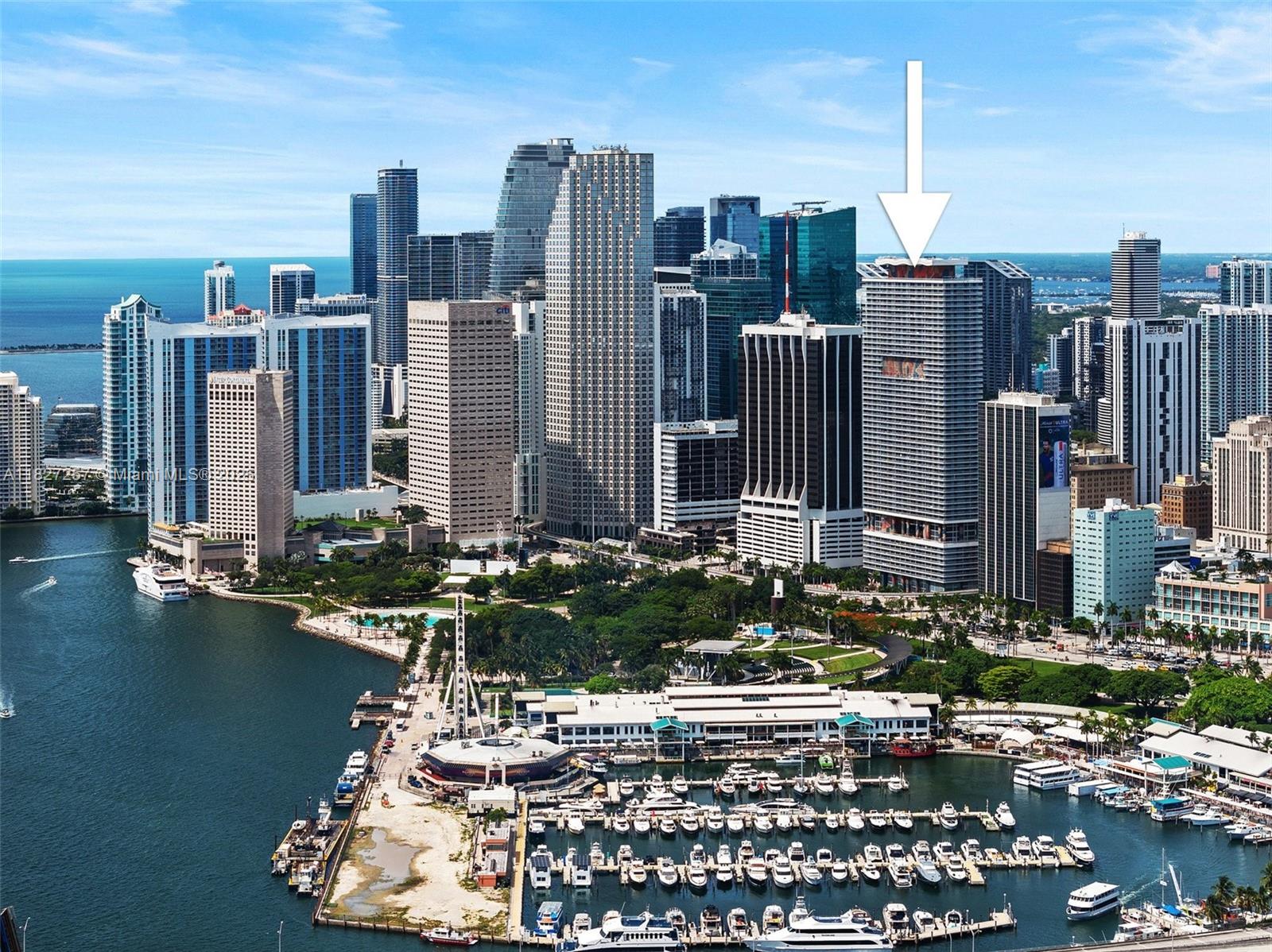 50 Biscayne Blvd # 3605