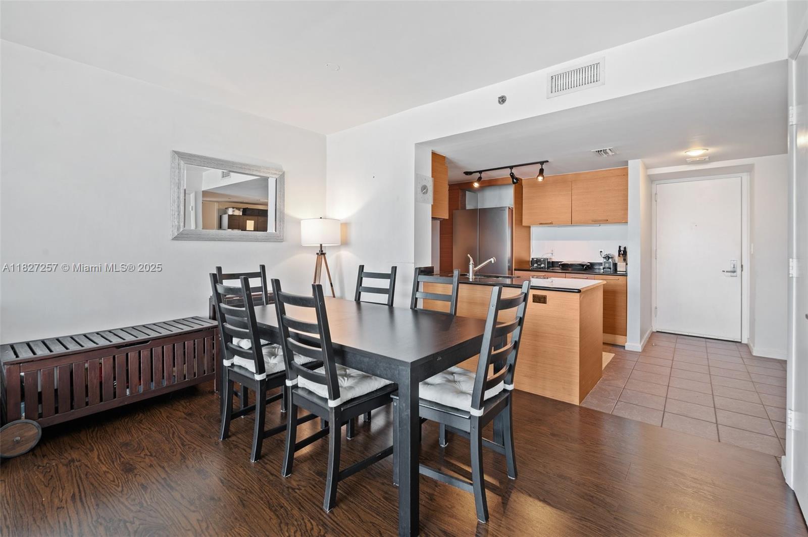 50 Biscayne Blvd # 3605