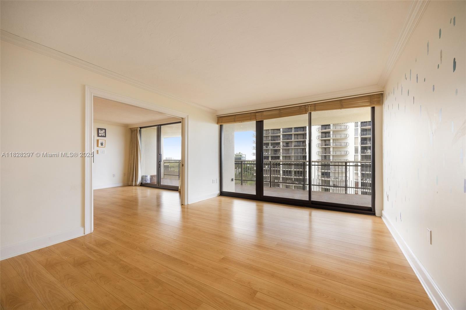 2901 S Bayshore Dr # 13A