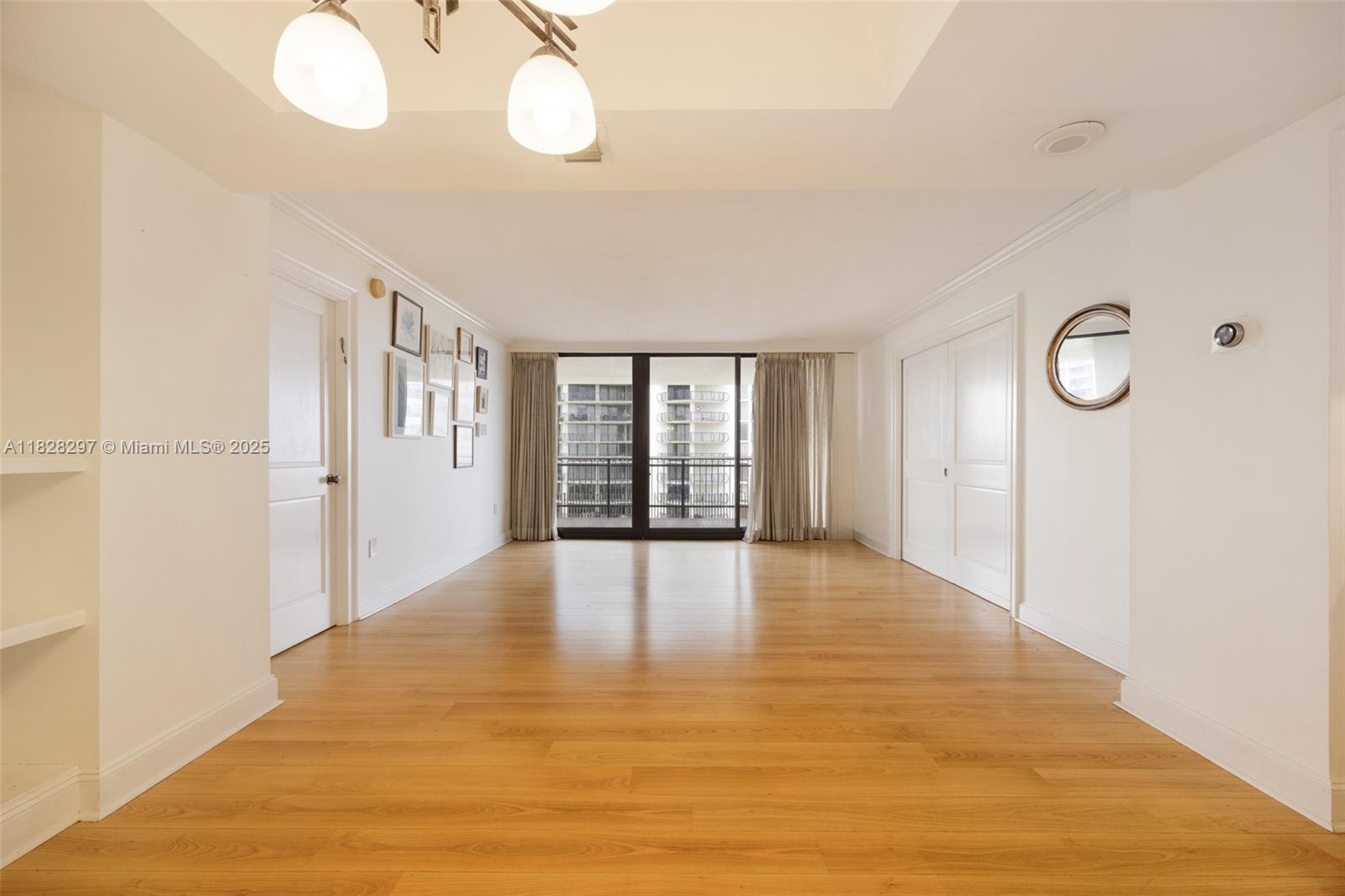 2901 S Bayshore Dr # 13A