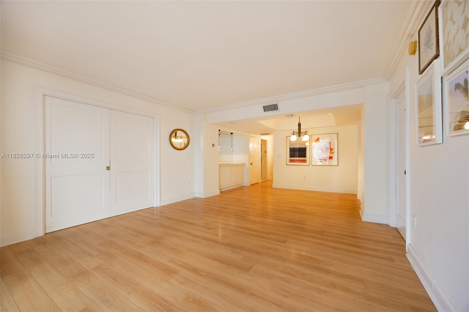 2901 S Bayshore Dr # 13A