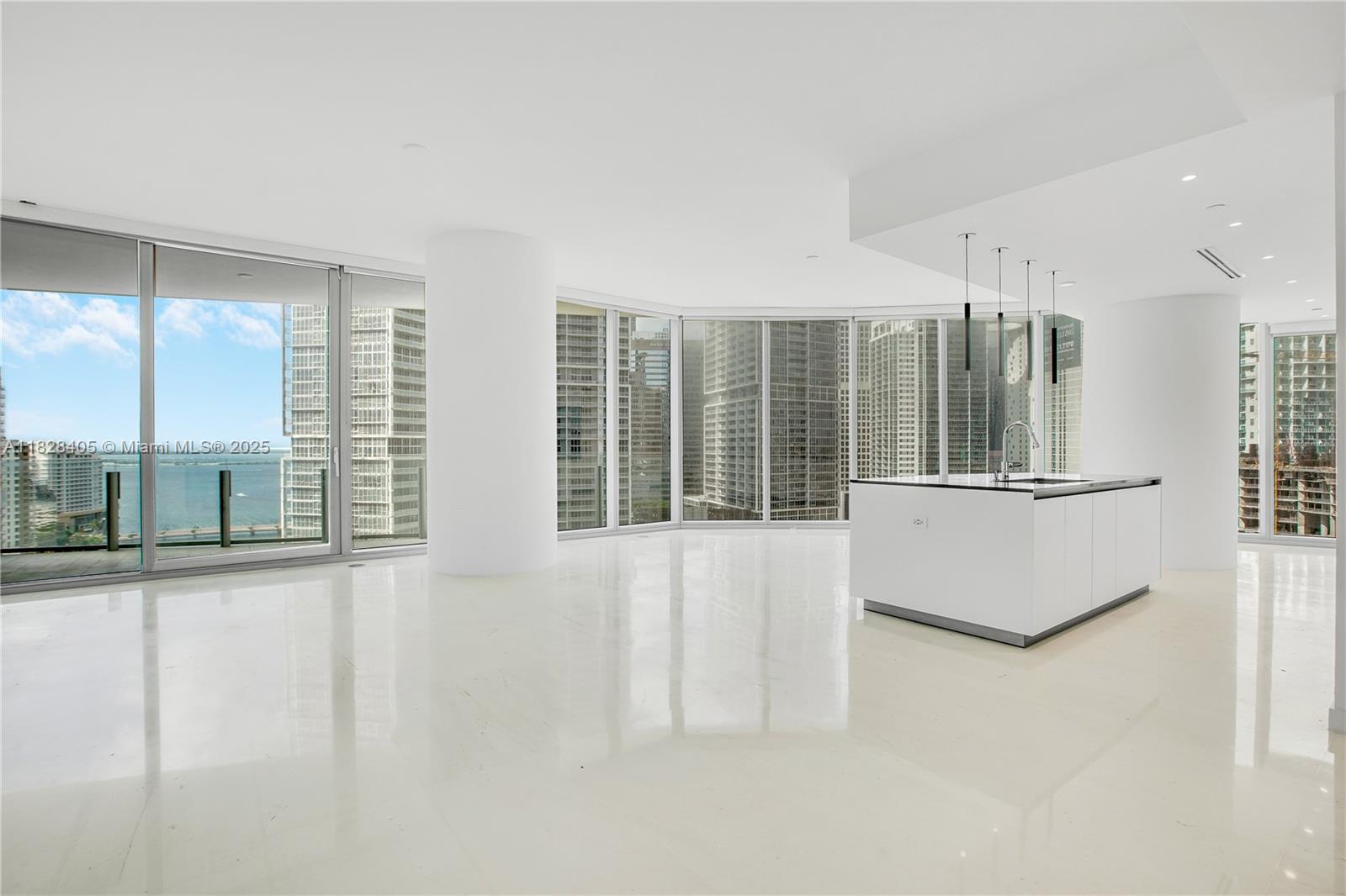 300 Biscayne Blvd Way # 2107