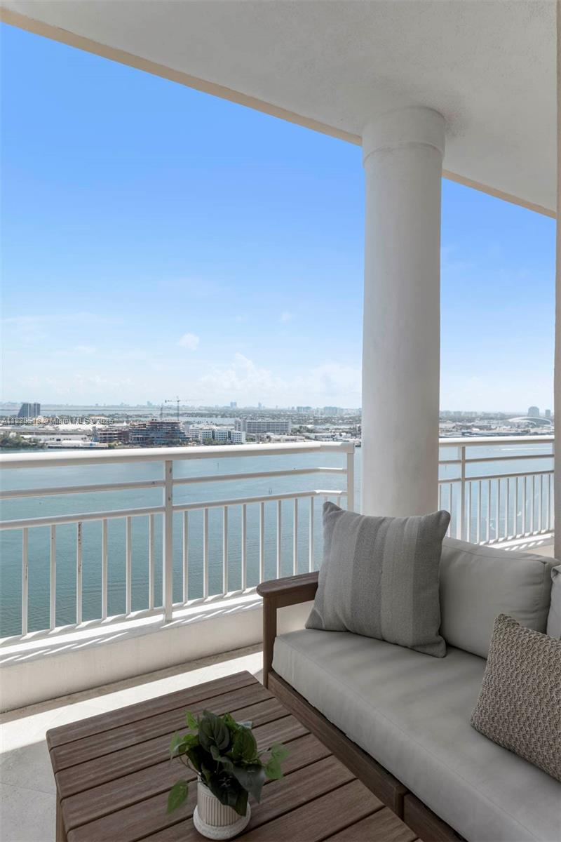 888 Brickell Key Dr # 2606