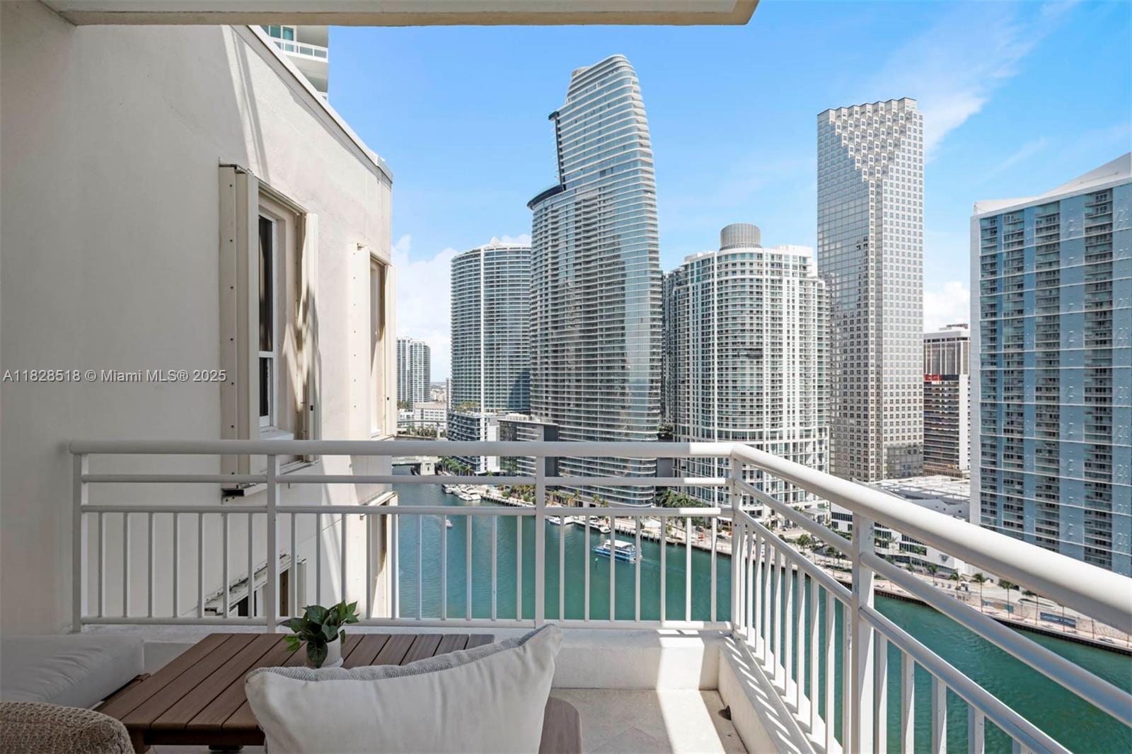 888 Brickell Key Dr # 2606