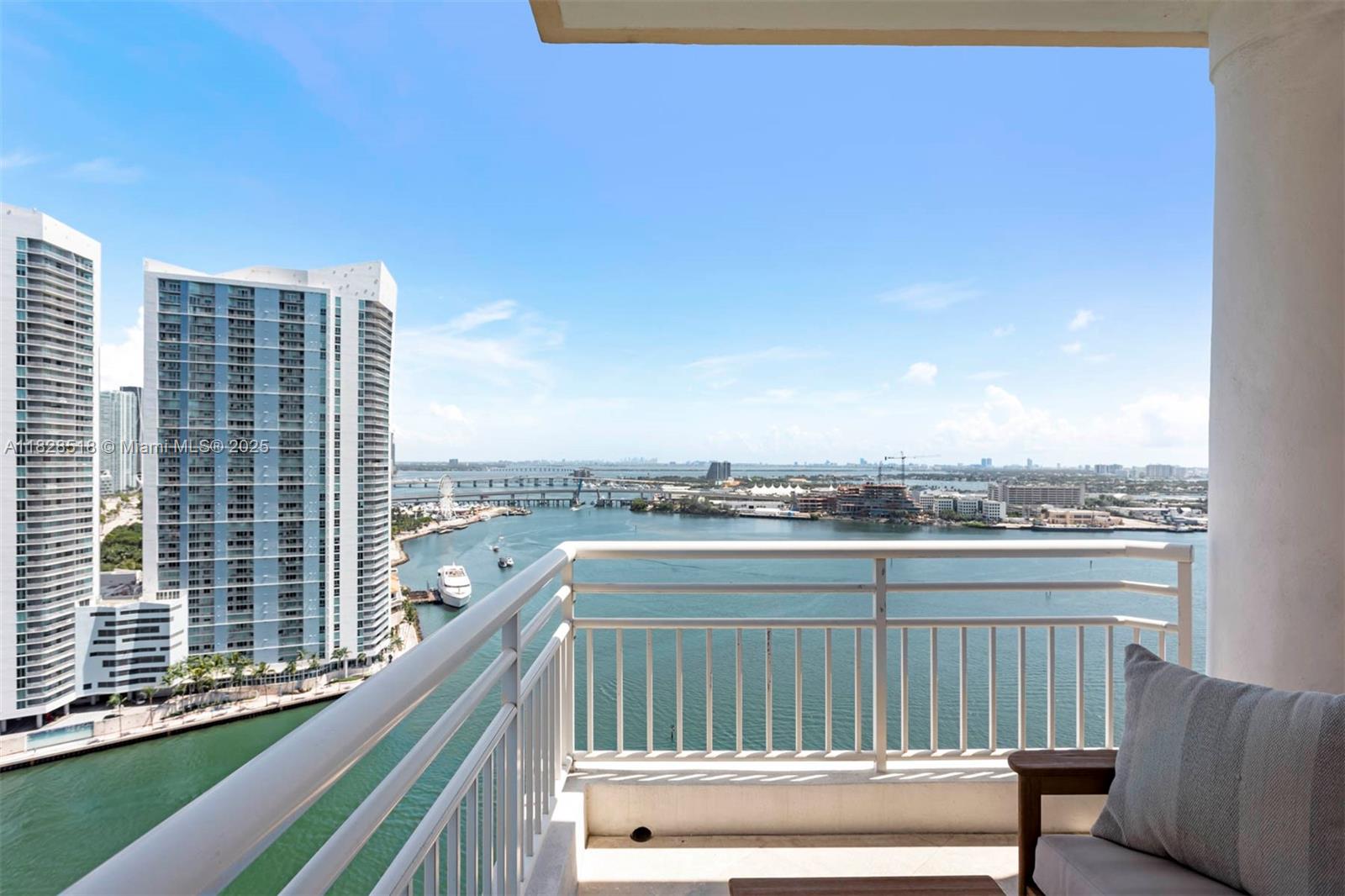 888 Brickell Key Dr # 2606