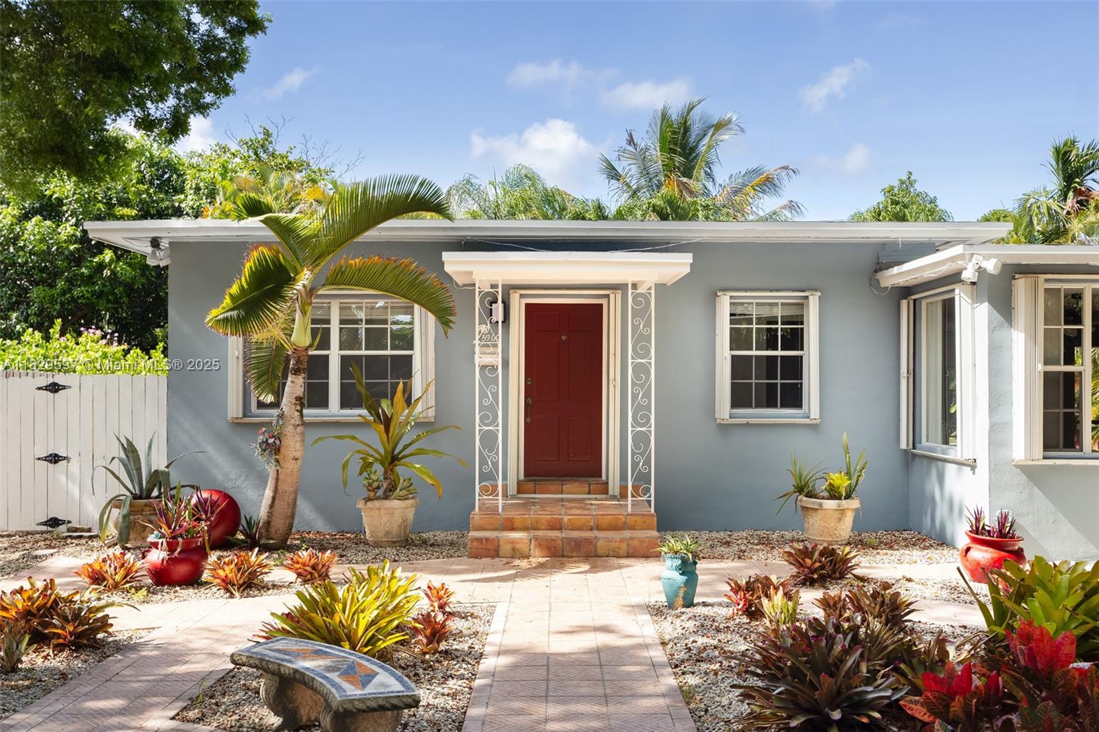 5960 SW 46th Ter