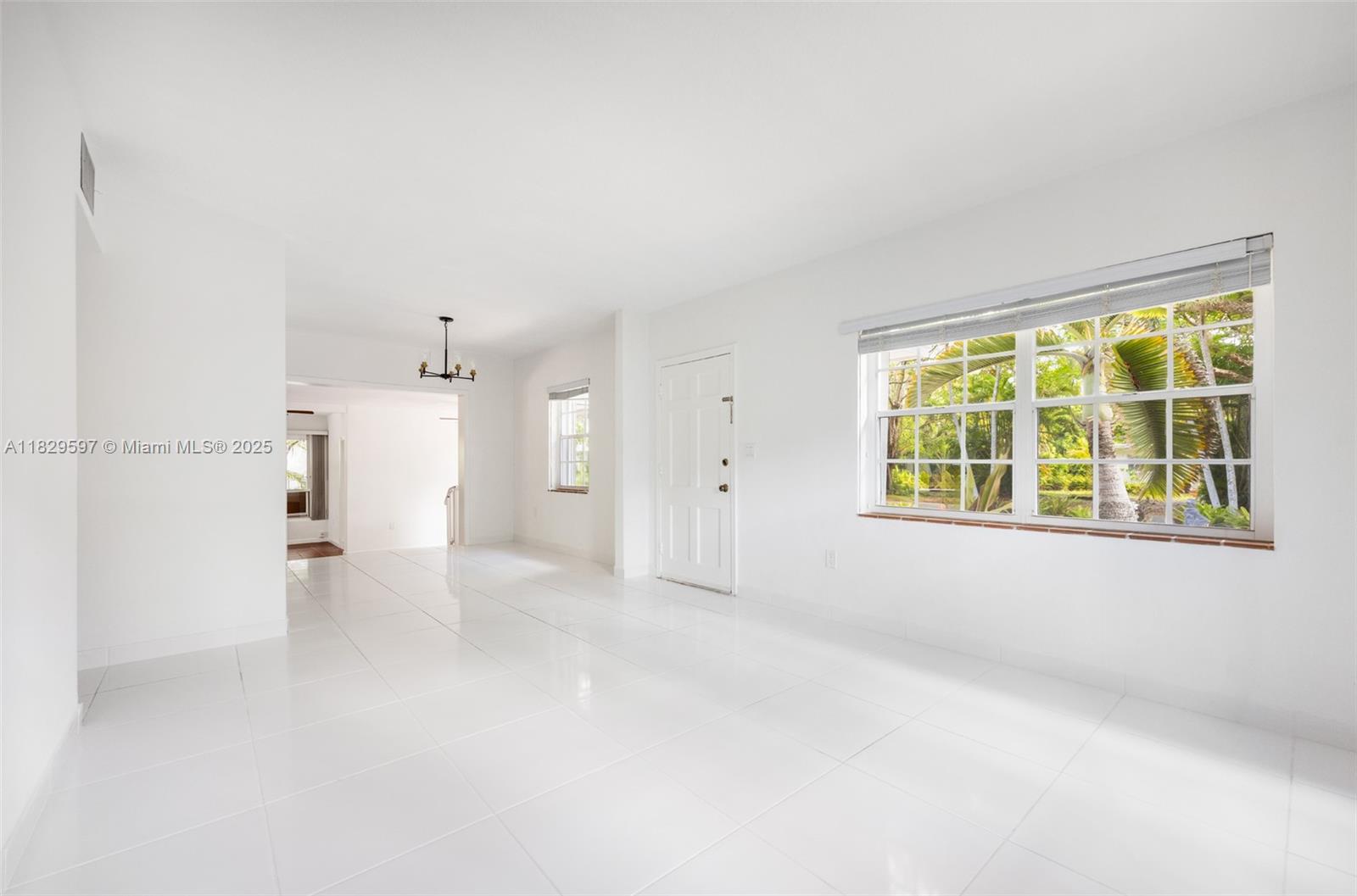 5960 SW 46th Ter