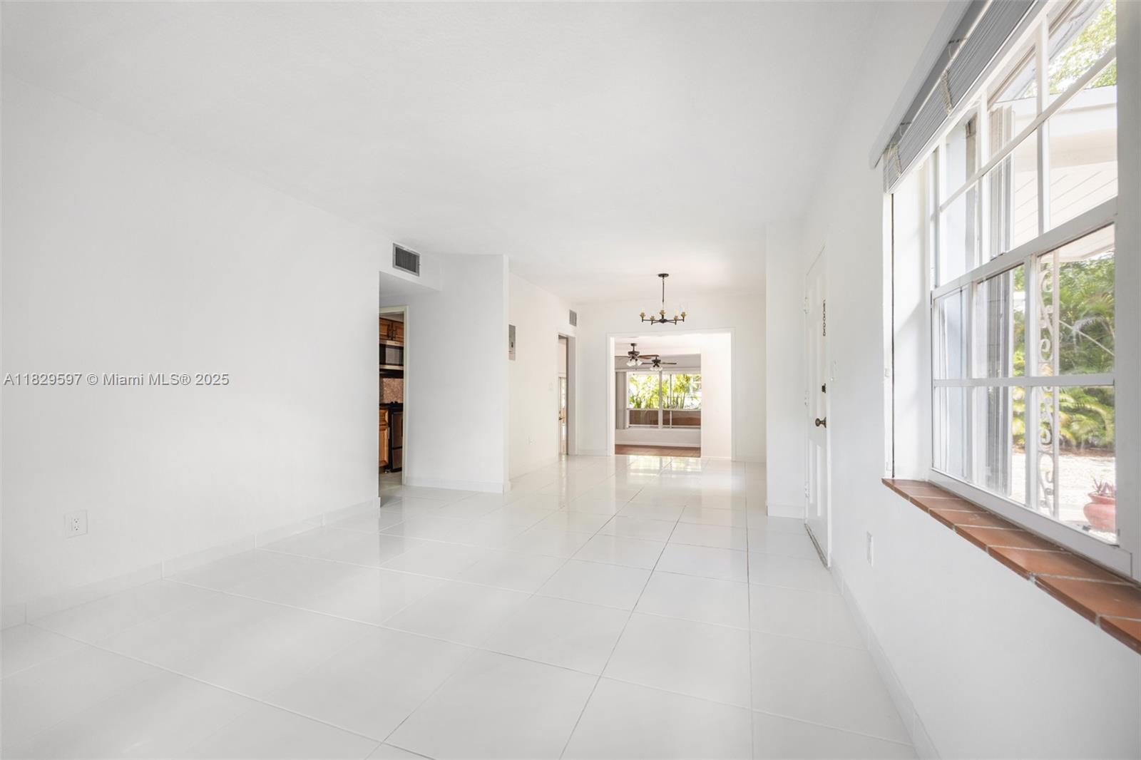 5960 SW 46th Ter