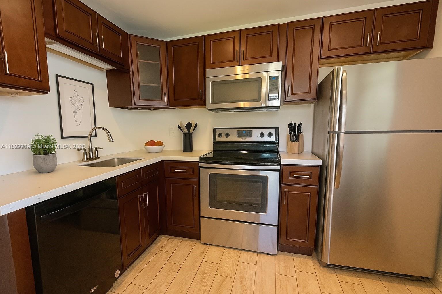 1044 S Independence Dr # 1044I