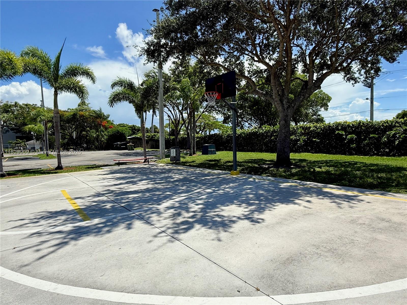 1044 S Independence Dr # 1044I