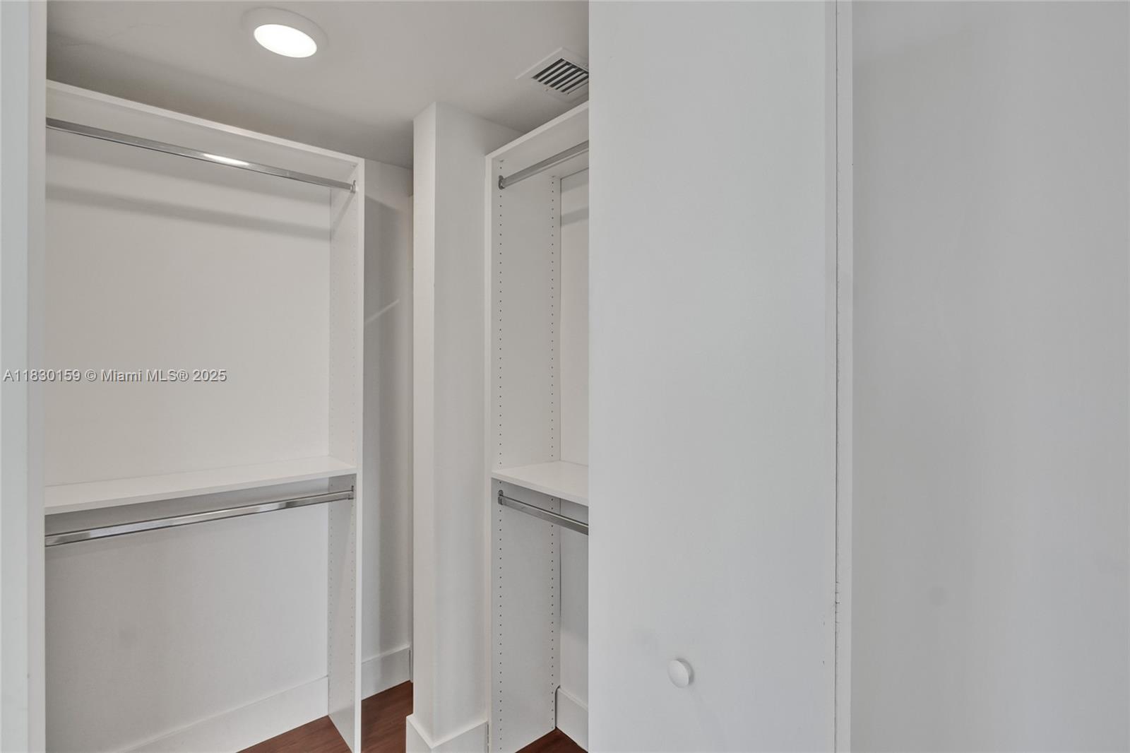 9261 E Bay Harbor Dr # 506