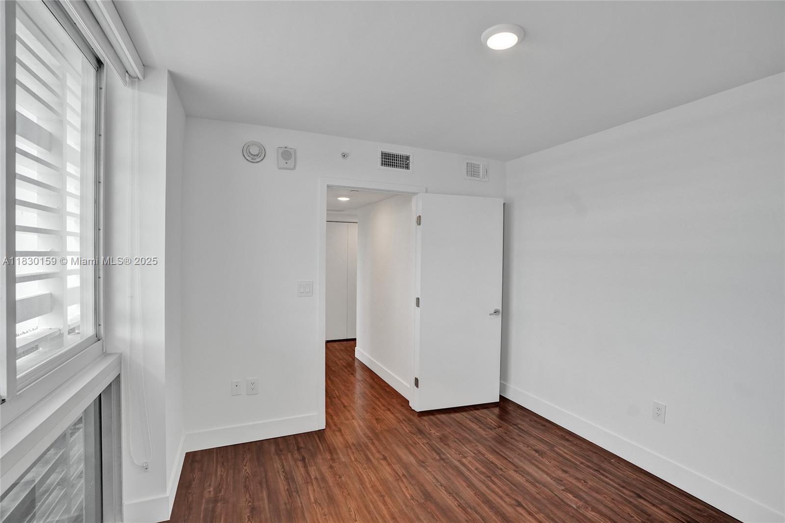 9261 E Bay Harbor Dr # 506