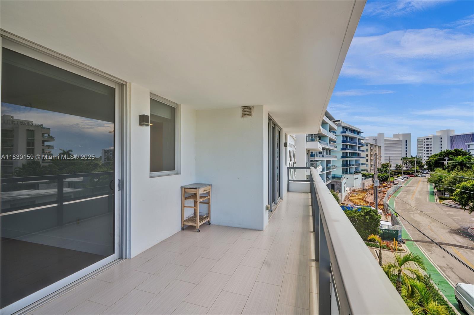 9261 E Bay Harbor Dr # 506