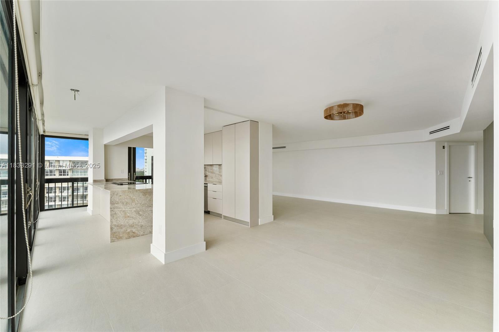 2333 Brickell Ave # 2302